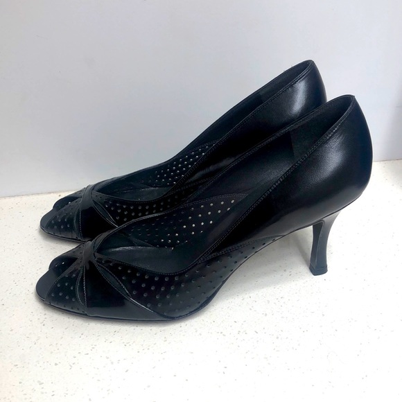 Stuart Weitzman Black Peep Toe Heels Size 9 - Picture 2 of 10